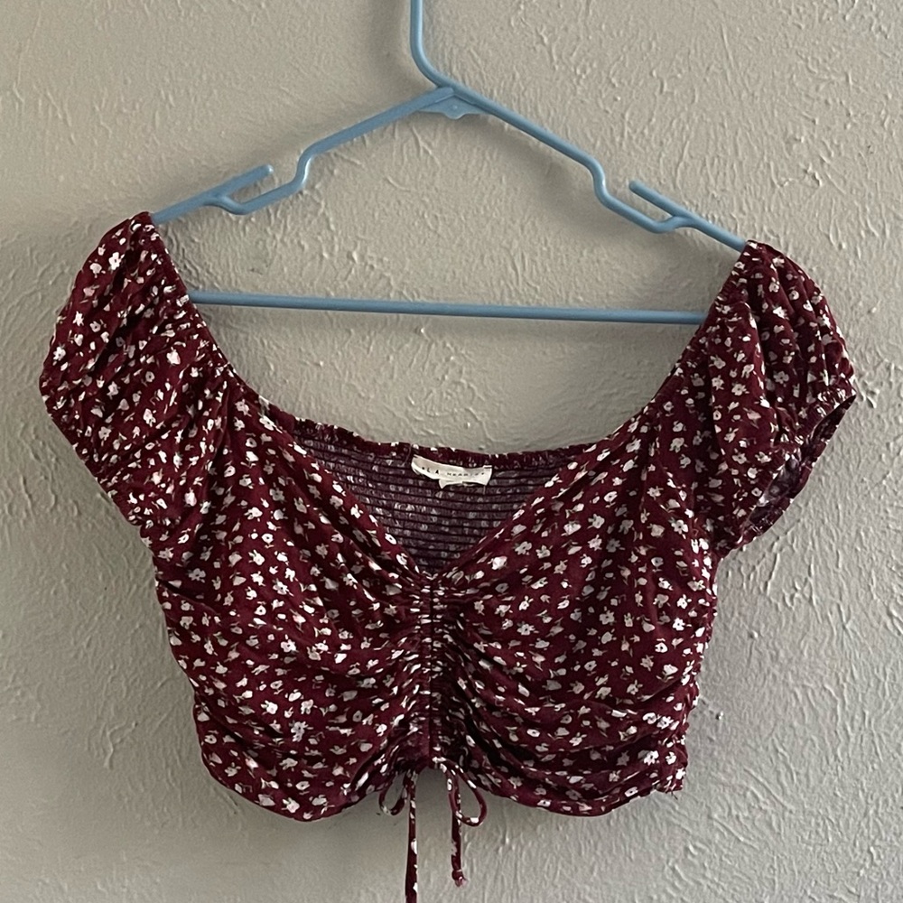 LA Hearts Ruched Puffed Cap Sleeve Maroon Ditzy Floral Summer Crop Top ♥️
